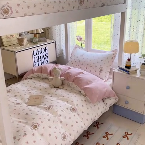 91家纺网 家纺一手货源 找家纺 莱通家纺 2025新款12868学生宿舍三件套 云朵相馆