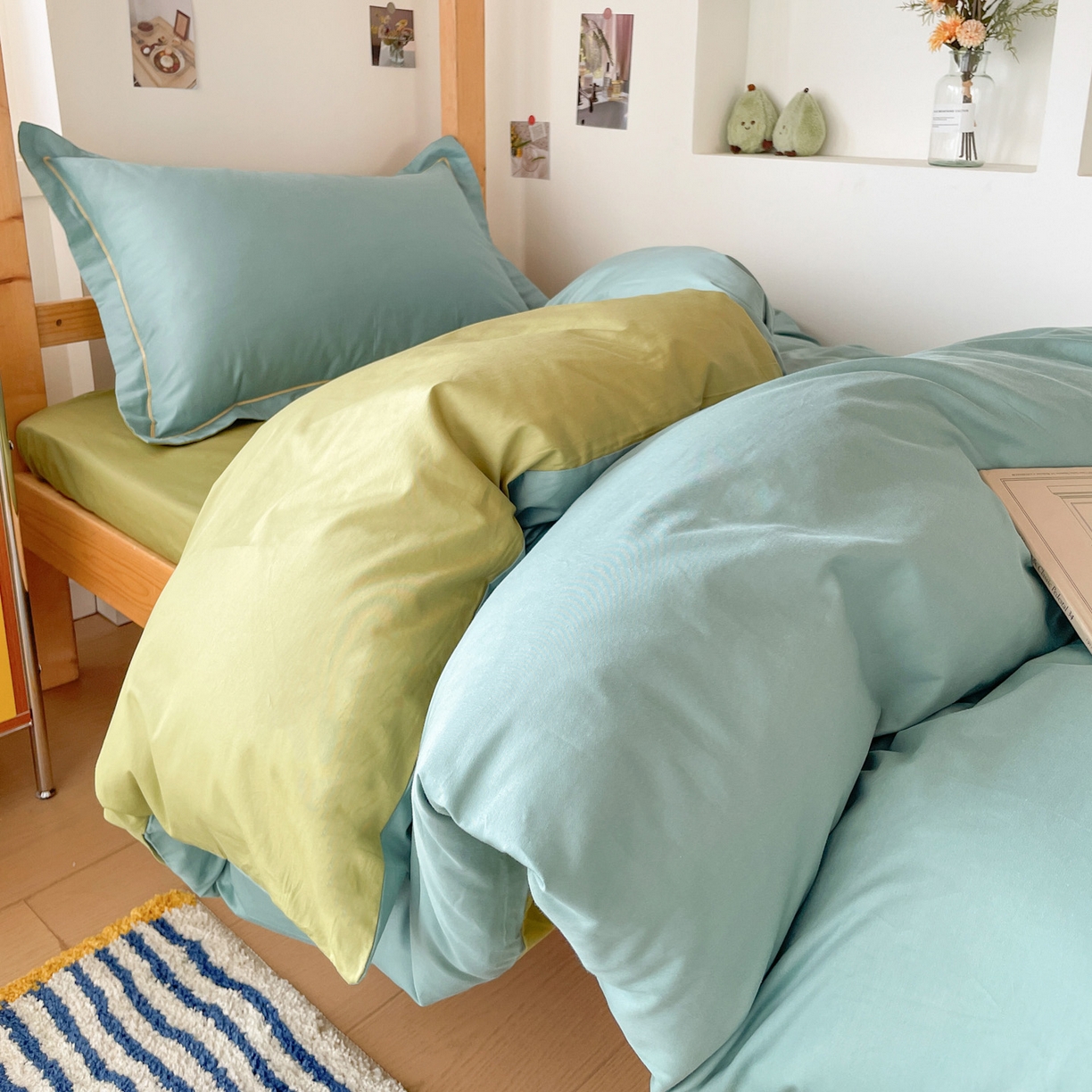 91家纺网 家纺一手货源 找家纺 恩泽家纺 2025新款全棉双拼学生宿舍三件套 灰绿+果绿