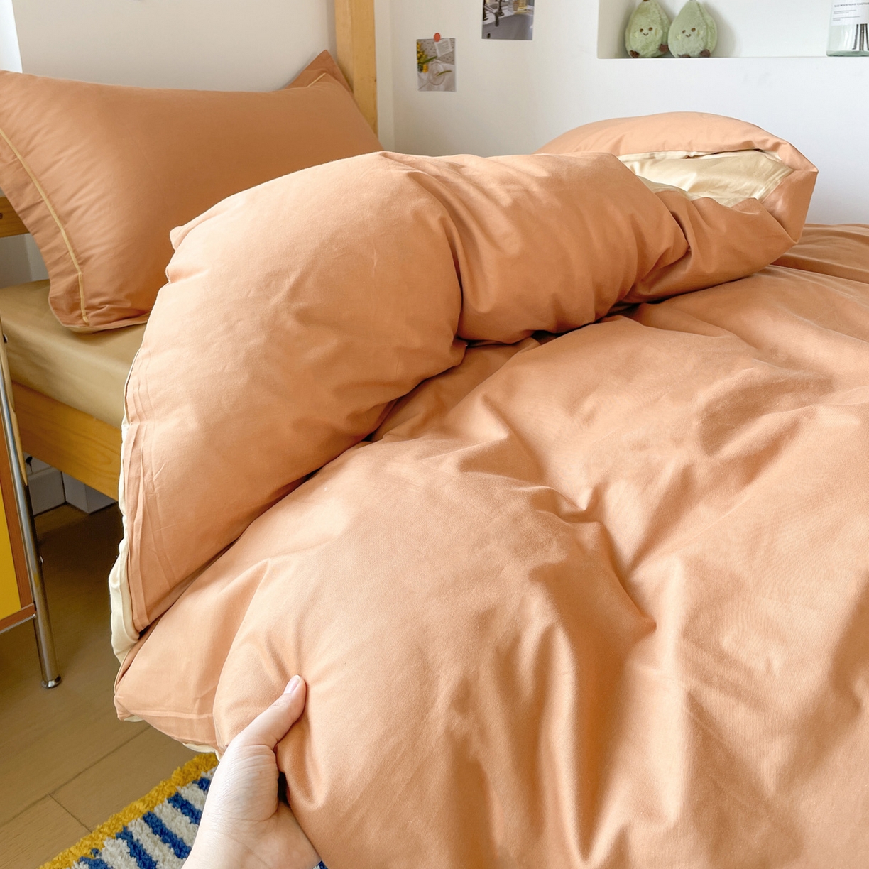 91家纺网 家纺一手货源 找家纺 恩泽家纺 2025新款全棉双拼学生宿舍三件套 红驼+卡其