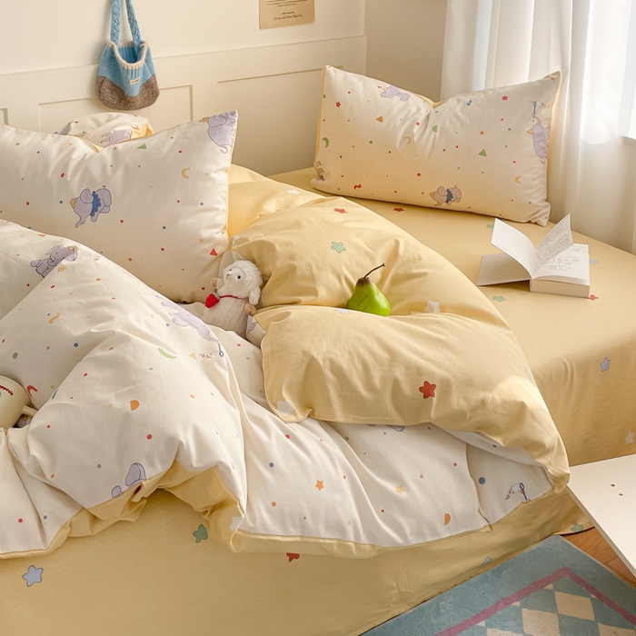 91家纺网 家纺一手货源 找家纺 首尔家纺 2025新款学生季全棉跑量款四件套系列卡通小清新AB版学生三件套 彩点小象