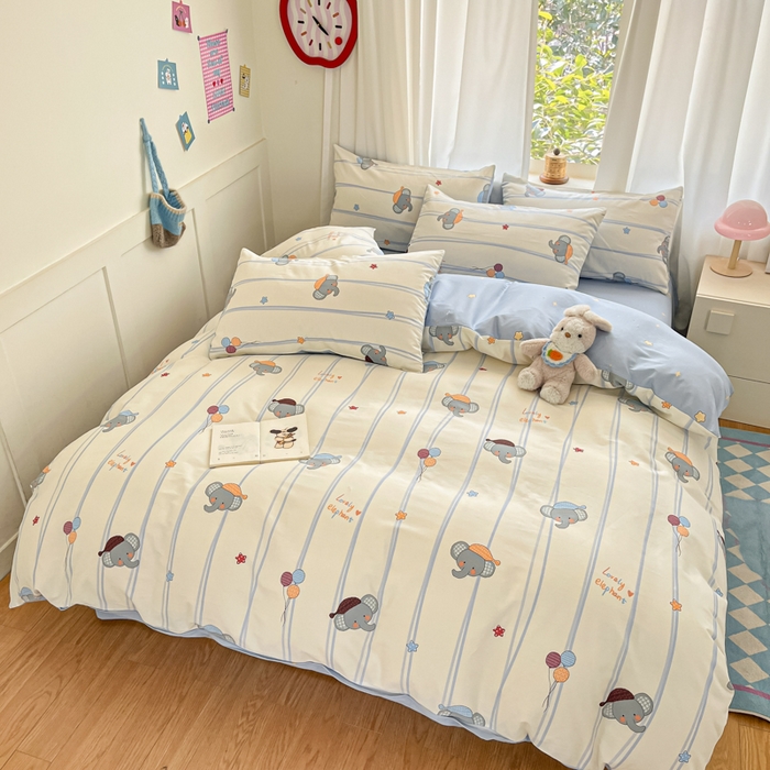 91家纺网 家纺一手货源 找家纺 首尔家纺 2025新款学生季全棉跑量款四件套系列卡通小清新AB版学生三件套 蓝帽小象