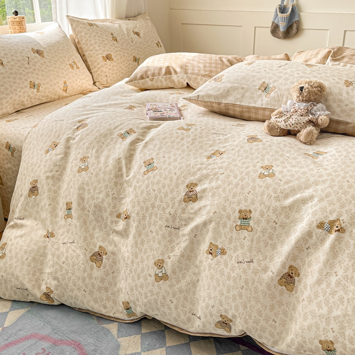 91家纺网 家纺一手货源 找家纺 首尔家纺 2025新款学生季全棉跑量款四件套系列卡通小清新AB版学生三件套 果酱电台