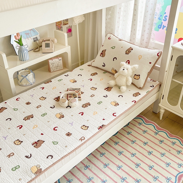 91家纺网 家纺一手货源 找家纺 茉夕家纺 2025新款双面纯棉学生宿舍床盖系列 新新卡皮