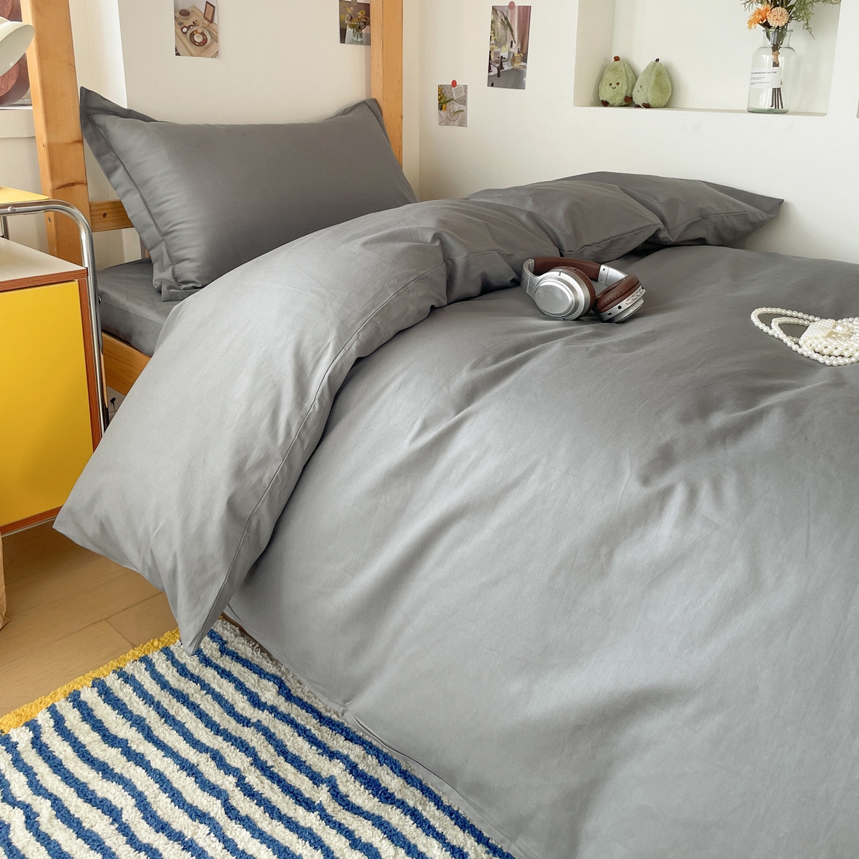 91家纺网 家纺一手货源 找家纺 恩泽家纺 2025新款全棉双拼学生宿舍三件套 深灰色