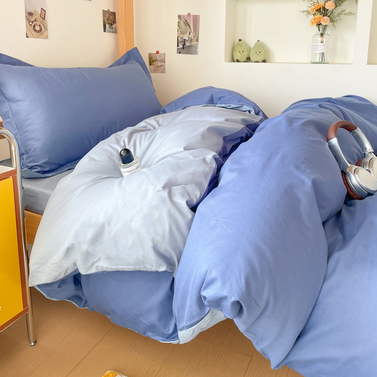 91家纺网 家纺一手货源 找家纺 恩泽家纺 2025新款全棉双拼学生宿舍三件套 藏青+月白兰