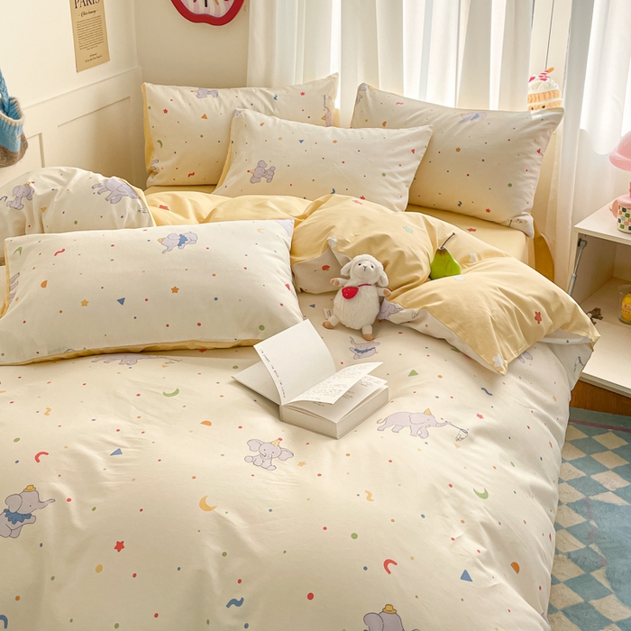 91家纺网 家纺一手货源 找家纺 首尔家纺 2025新款学生季全棉跑量款四件套系列卡通小清新AB版学生三件套 彩点小象