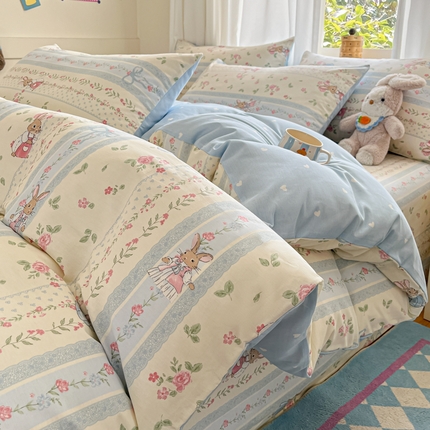 首尔家纺 2025新款学生季全棉跑量款四件套系列卡通小清新AB版学生三件套 玫瑰兔语