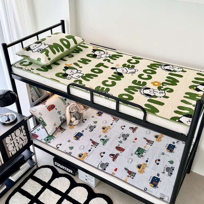 91家纺网 家纺一手货源 找家纺 茉夕家纺 2025新款双面纯棉学生宿舍床盖系列 小汽车