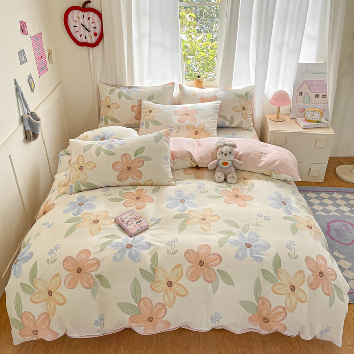 91家纺网 家纺一手货源 找家纺 首尔家纺 2025新款学生季全棉跑量款四件套系列卡通小清新AB版学生三件套 春日小花-兰