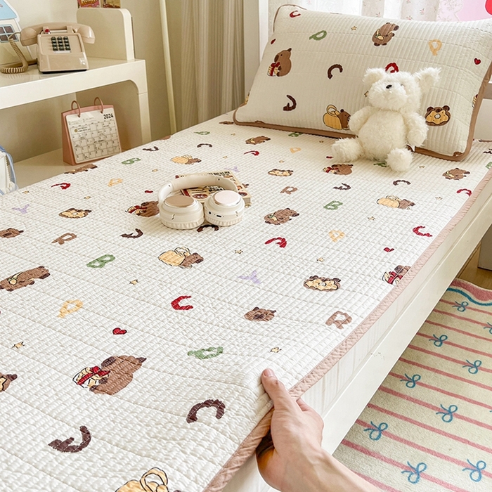 91家纺网 家纺一手货源 找家纺 茉夕家纺 2025新款双面纯棉学生宿舍床盖系列 新新卡皮