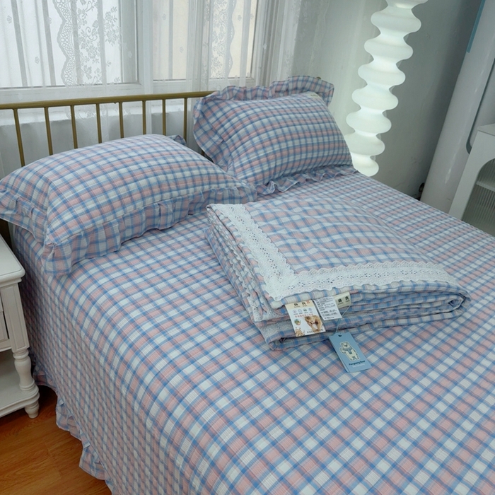 91家纺网 家纺一手货源 找家纺 暖居 2025新款全棉水洗棉床盖三件套可配同款被套同款多功能夏被四季通用 紫小格