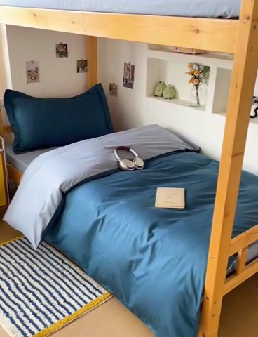 91家纺网 家纺一手货源 找家纺 恩泽家纺 2025新款全棉双拼学生宿舍三件套 宝蓝+月白兰