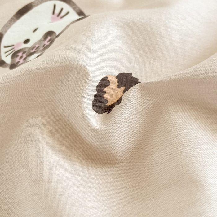 91家纺网 家纺一手货源 找家纺 首尔家纺 2025新款学生季全棉跑量款四件套系列卡通小清新AB版学生三件套 豹点猫咪