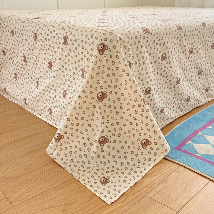 91家纺网 家纺一手货源 找家纺 首尔家纺 2025新款学生季全棉跑量款四件套系列卡通小清新AB版学生三件套 豹纹小熊