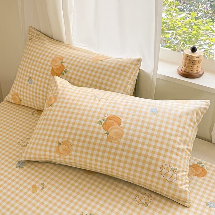 91家纺网 家纺一手货源 找家纺 首尔家纺 2025新款学生季全棉跑量款四件套系列卡通小清新AB版学生三件套 丰收季节