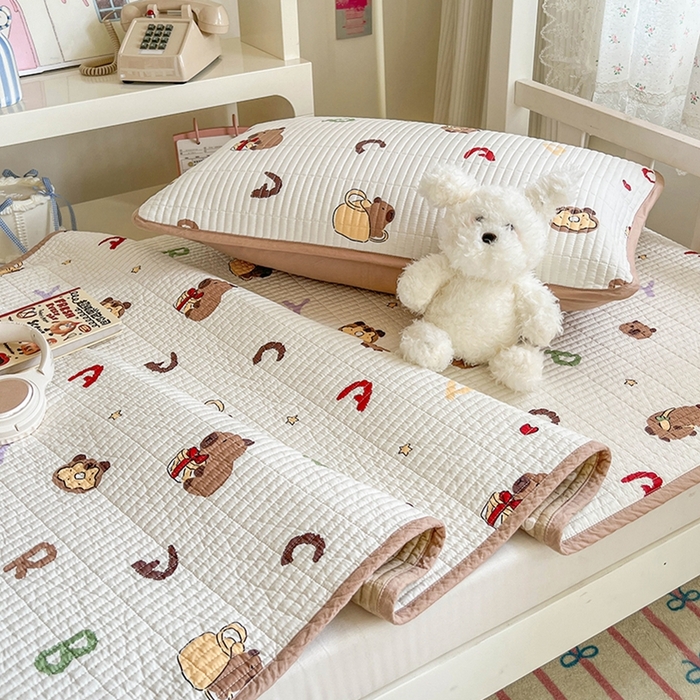 91家纺网 家纺一手货源 找家纺 茉夕家纺 2025新款双面纯棉学生宿舍床盖系列 新新卡皮