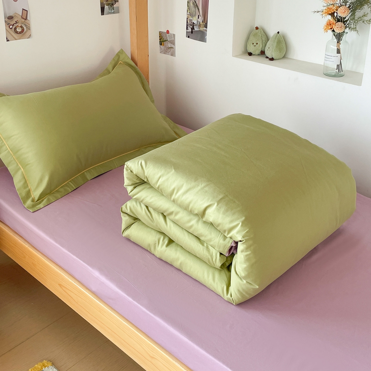 91家纺网 家纺一手货源 找家纺 恩泽家纺 2025新款全棉双拼学生宿舍三件套 果绿+香芋紫