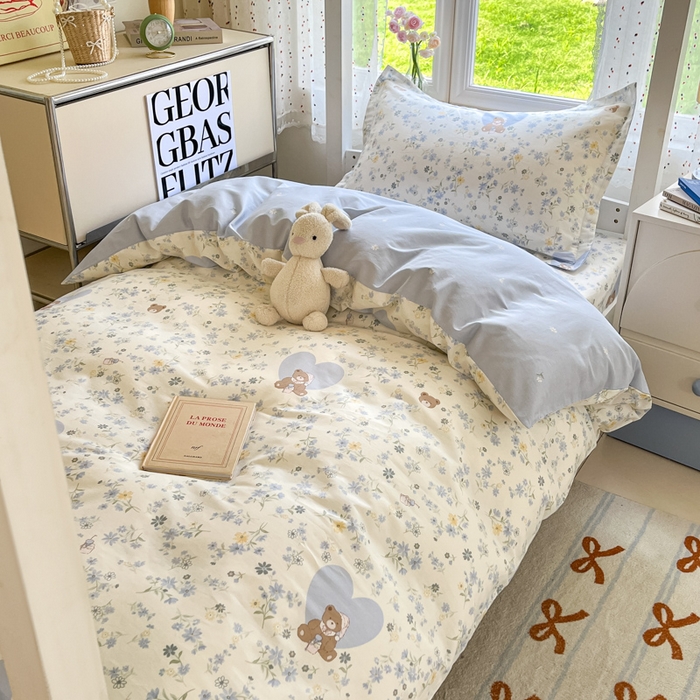 91家纺网 家纺一手货源 找家纺 莱通家纺 2025新款12868学生宿舍三件套 旧书折痕