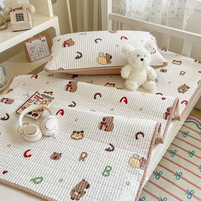 91家纺网 家纺一手货源 找家纺 茉夕家纺 2025新款双面纯棉学生宿舍床盖系列 新新卡皮