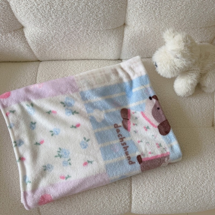 91家纺网 家纺一手货源 找家纺 顾里家纺 2025新款ins少女奶油系双面牛奶绒毯-第二组 拼接腊肠狗