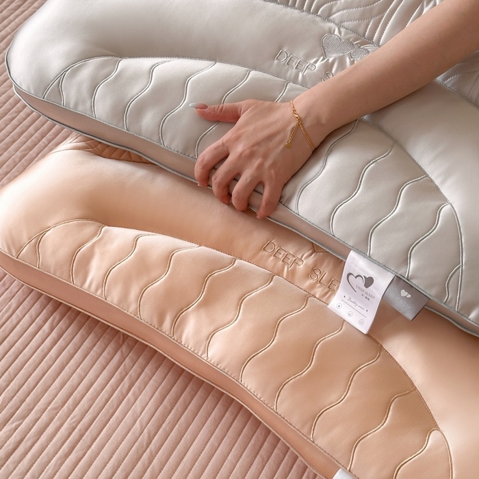 91家纺网 家纺一手货源 找家纺 （总）伟邦枕芯 2025新款爱心刺绣乳胶护颈枕枕头枕芯