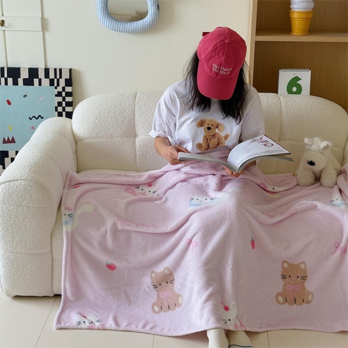 91家纺网 家纺一手货源 找家纺 顾里家纺 2025新款ins少女奶油系双面牛奶绒毯-第二组 梅酱猫猫