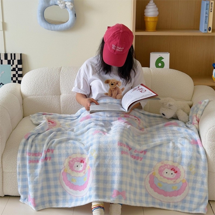 91家纺网 家纺一手货源 找家纺 顾里家纺 2025新款ins少女奶油系双面牛奶绒毯-第二组 蛋糕花猫