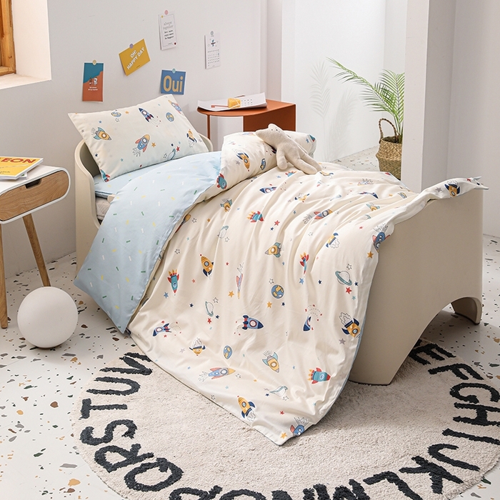 91家纺网 家纺一手货源 找家纺 （总）嗨皮宝贝 2025新款60S贡缎长绒棉全棉婴幼儿童三件套多件套