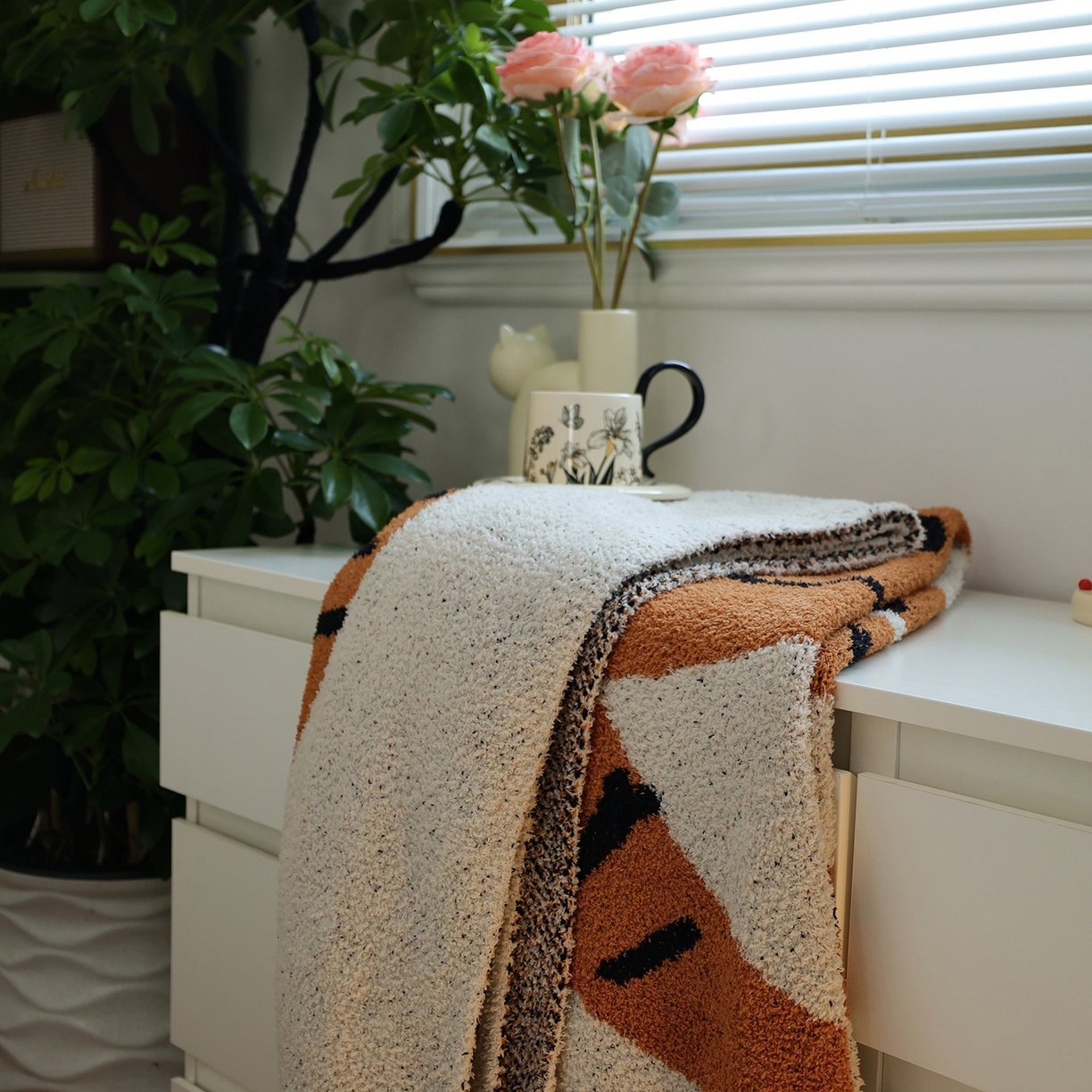 91家纺网 家纺一手货源 找家纺 （总）澜昕 酒店半边绒针织毯盖毯沙发垫家用卡通毛毯