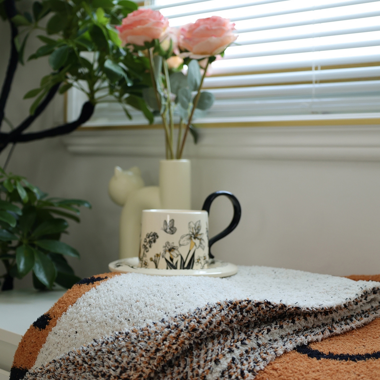 91家纺网 家纺一手货源 找家纺 （总）澜昕 酒店半边绒针织毯盖毯沙发垫家用卡通毛毯