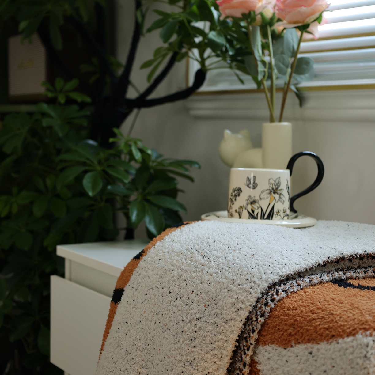 91家纺网 家纺一手货源 找家纺 澜昕  酒店半边绒针织毯盖毯沙发垫家用卡通毛毯 小老虎