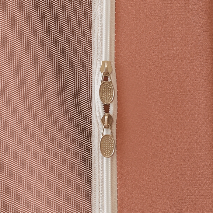 91家纺网 家纺一手货源 找家纺 铭宣家居 2025新款100%物理强遮光纳米技术静电植绒环保透气床帘加密纱学生蚊帐透气面料 奶嘴布布