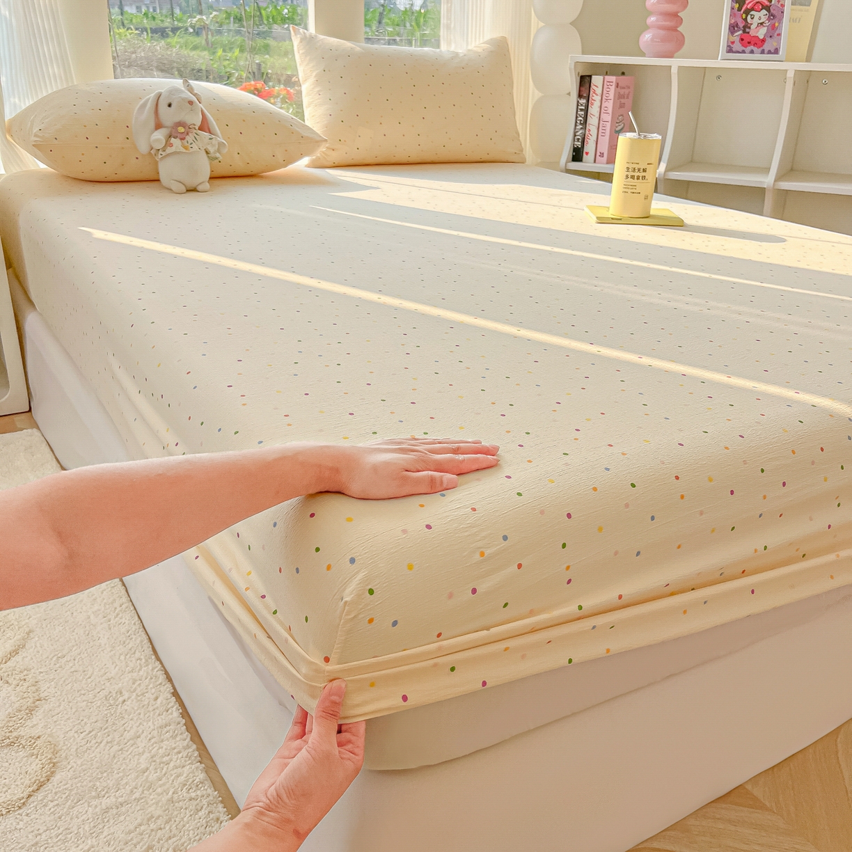 91家纺网 家纺一手货源 找家纺 韩巢家纺 2025新款云感提花双层纱单床笠热销款防滑床笠单件 波点世界