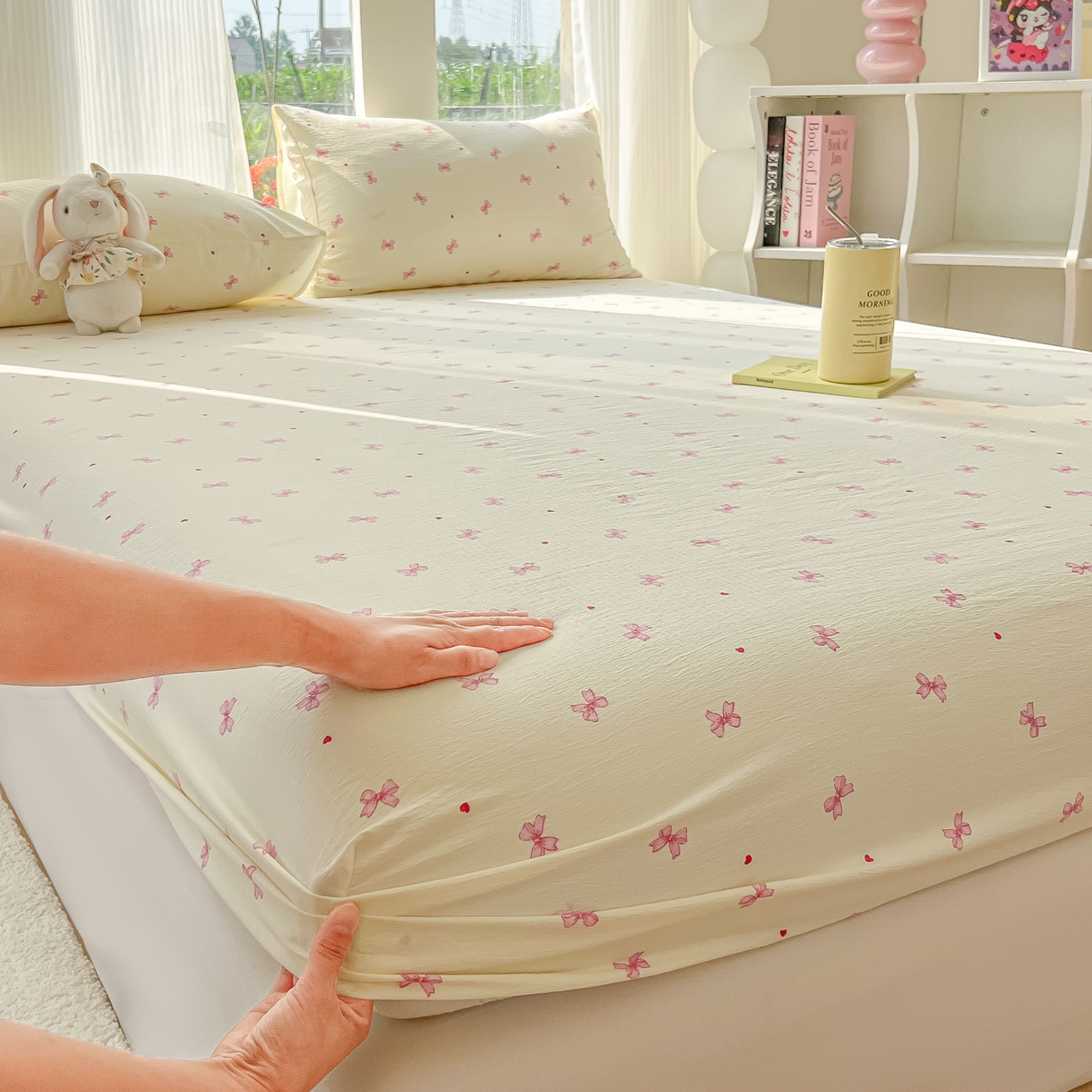 91家纺网 家纺一手货源 找家纺 韩巢家纺 2025新款云感提花双层纱单床笠热销款防滑床笠单件 粉相思