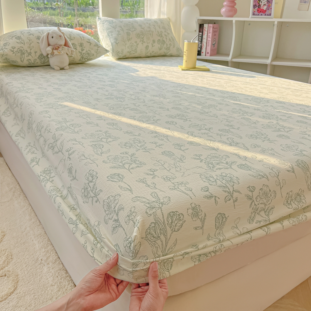 91家纺网 家纺一手货源 找家纺 韩巢家纺 2025新款云感提花双层纱单床笠热销款防滑床笠单件 海像森林