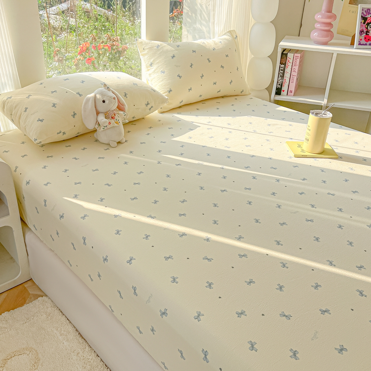 91家纺网 家纺一手货源 找家纺 韩巢家纺 2025新款云感提花双层纱单床笠热销款防滑床笠单件 蓝相思