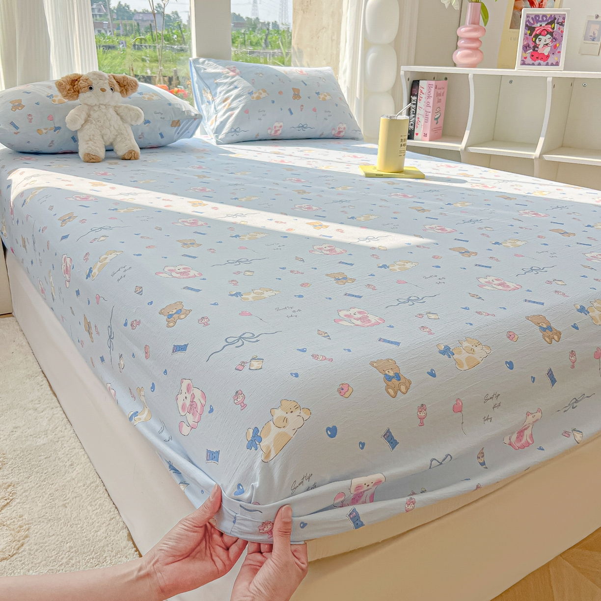 91家纺网 家纺一手货源 找家纺 韩巢家纺 2025新款云感提花双层纱单床笠热销款防滑床笠单件 小猫时光篮