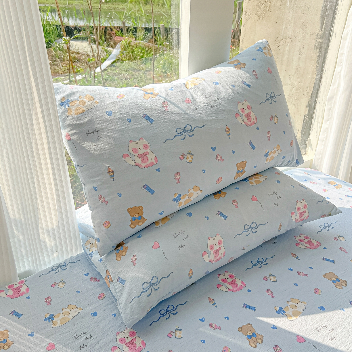 91家纺网 家纺一手货源 找家纺 韩巢家纺 2025新款云感提花双层纱单床笠热销款防滑床笠单件 小猫时光篮