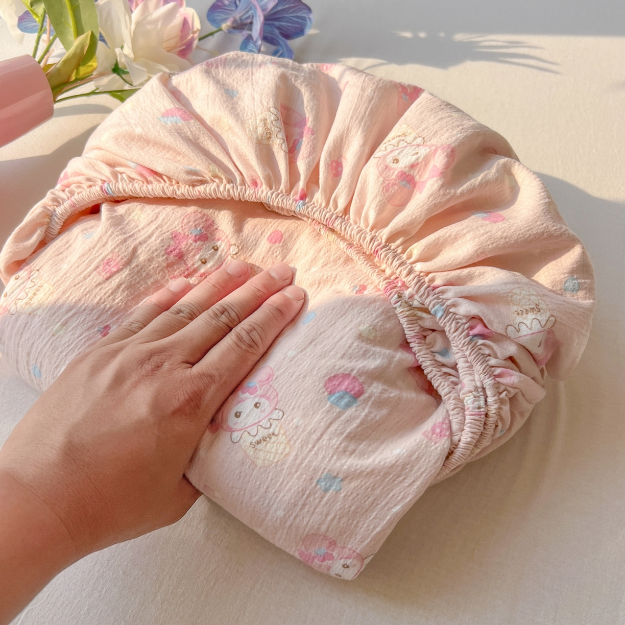 91家纺网 家纺一手货源 找家纺 韩巢家纺 2025新款云感提花双层纱单床笠热销款防滑床笠单件 小美冰激凌