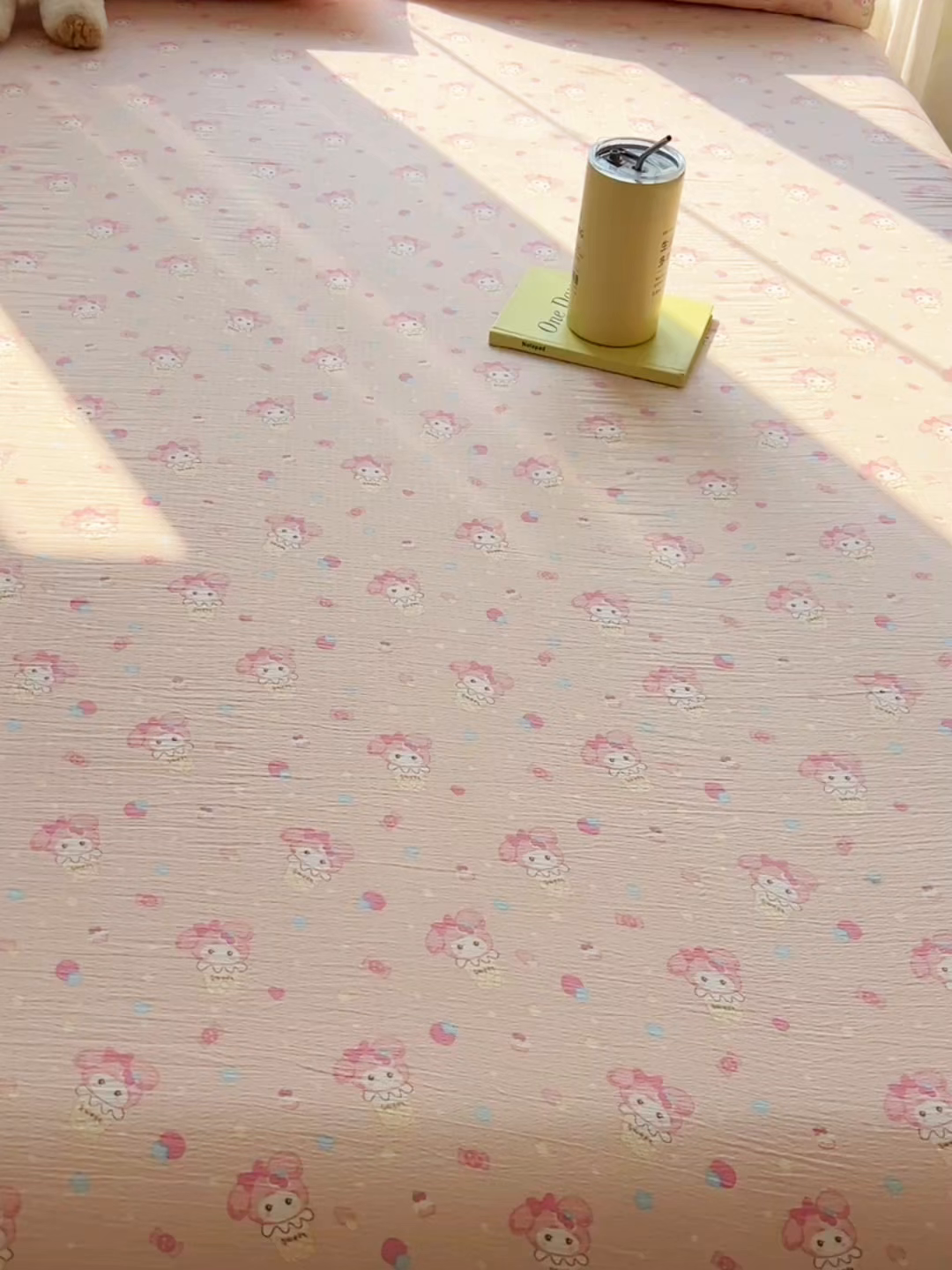 91家纺网 家纺一手货源 找家纺 韩巢家纺 2025新款云感提花双层纱单床笠热销款防滑床笠单件 小美冰激凌