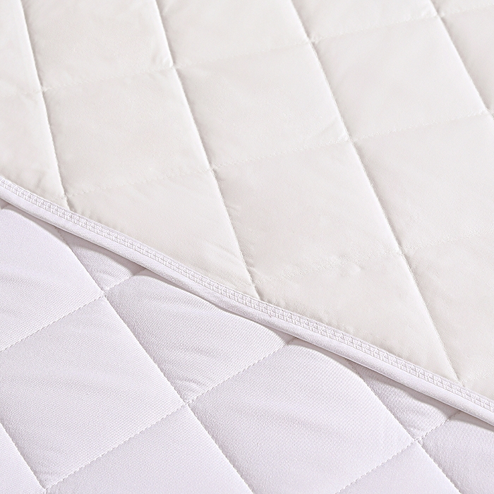 91家纺网 家纺一手货源 找家纺 （总）澜昕  酒店民宿防水隔污床垫薄款床护垫可折叠 一件定制