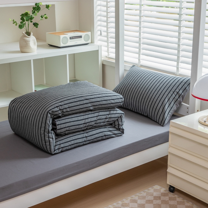 91家纺网 家纺一手货源 找家纺 （总）柠萌家居 2025新款无印良品风色织水洗棉A类学生宿舍三件套