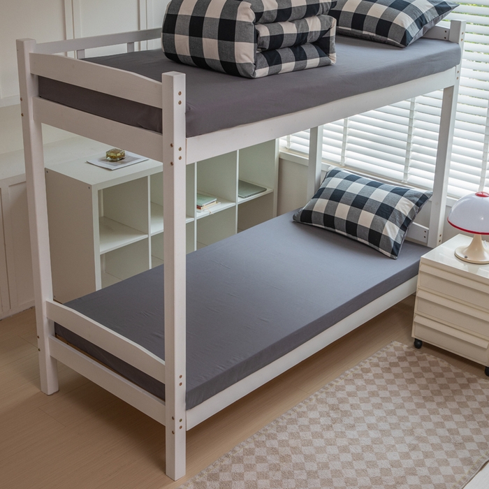 91家纺网 家纺一手货源 找家纺 柠萌家居 2025新款无印良品风色织水洗棉A类学生宿舍三件套 留恋时光-黑