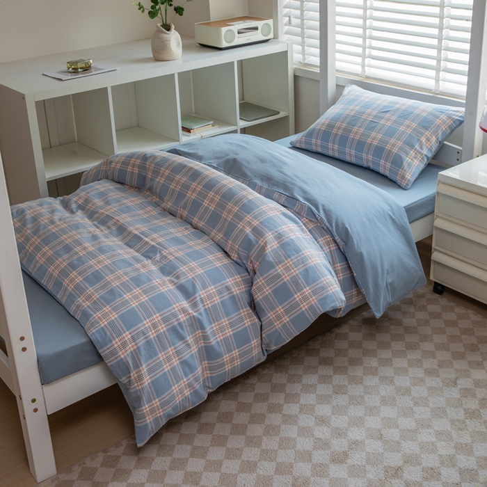 91家纺网 家纺一手货源 找家纺 柠萌家居 2025新款无印良品风色织水洗棉A类学生宿舍三件套 麦凯蓝