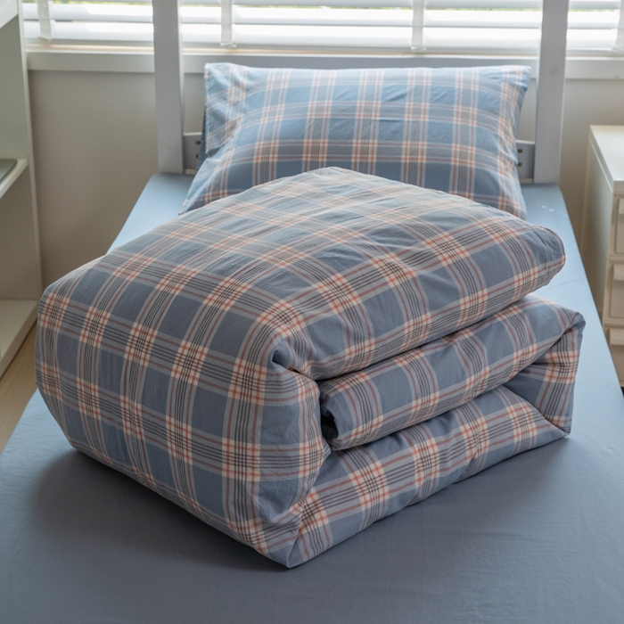 91家纺网 家纺一手货源 找家纺 柠萌家居 2025新款无印良品风色织水洗棉A类学生宿舍三件套 麦凯蓝