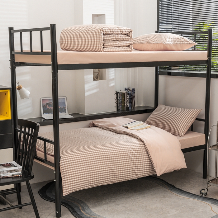 91家纺网 家纺一手货源 找家纺 柠萌家居 2025新款无印良品风色织水洗棉A类学生宿舍三件套 蜜粉格