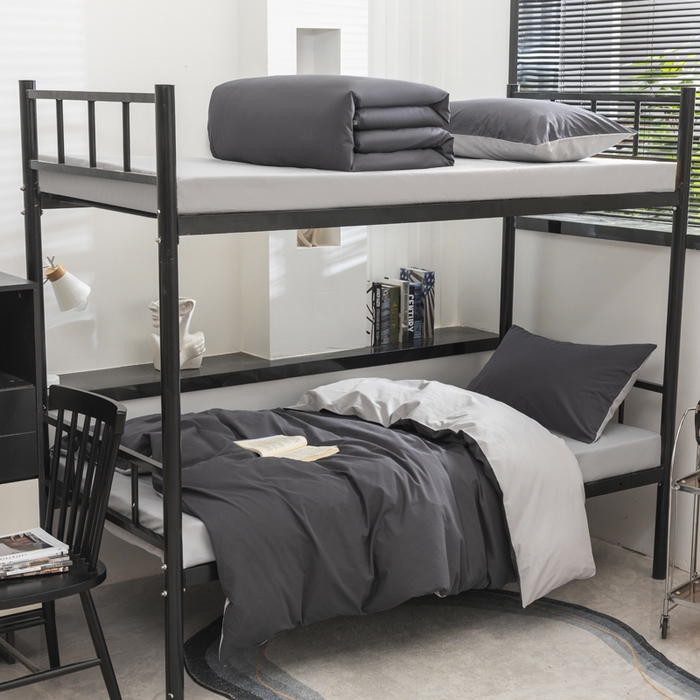 91家纺网 家纺一手货源 找家纺 柠萌家居 2025新款无印良品风色织水洗棉A类学生宿舍三件套 深灰浅灰