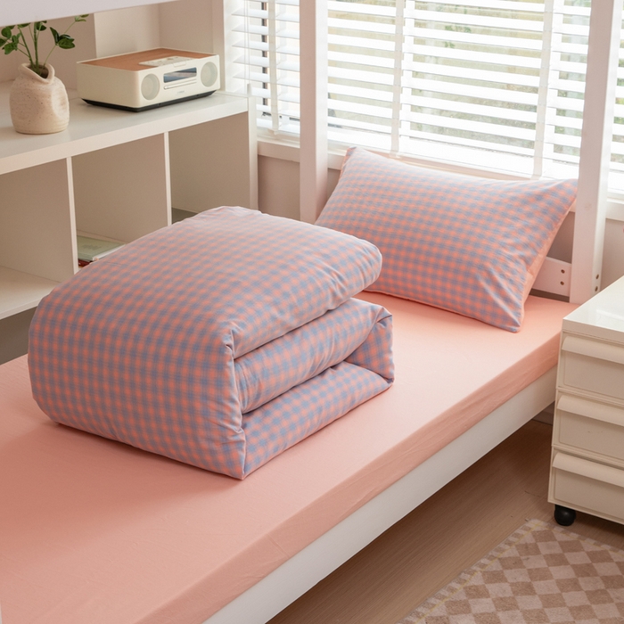 91家纺网 家纺一手货源 找家纺 柠萌家居 2025新款无印良品风色织水洗棉A类学生宿舍三件套 星辰蓝桔