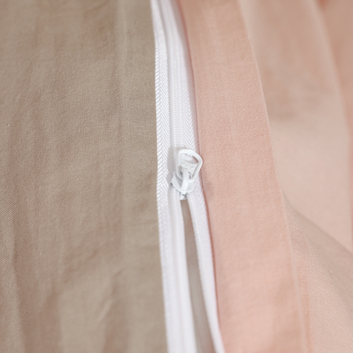 91家纺网 家纺一手货源 找家纺 柠萌家居 2025新款无印良品风色织水洗棉A类学生宿舍三件套 粉卡其