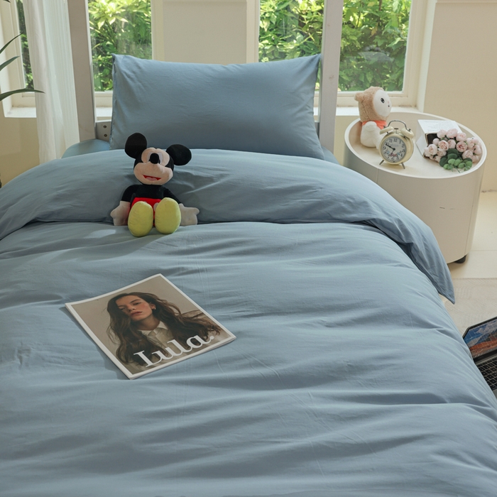 91家纺网 家纺一手货源 找家纺 柠萌家居 2025新款无印良品风色织水洗棉A类学生宿舍三件套 浅蓝